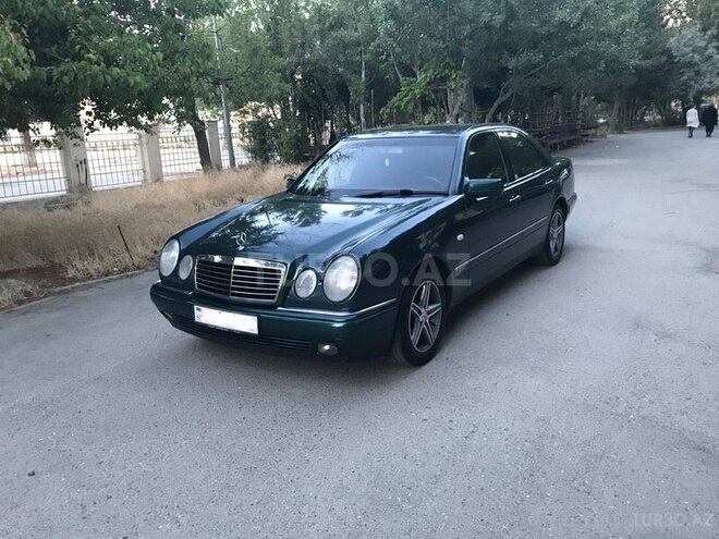 Mercedes E 230 1998, 261,577 km - 2.3 l - Bakı