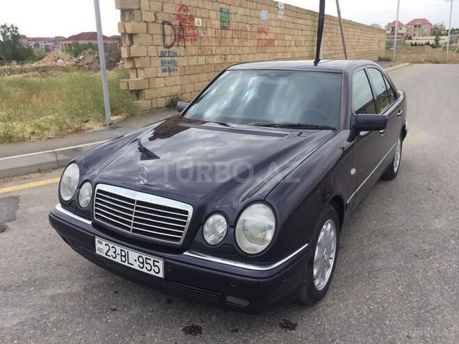 Mercedes E 240 1997, 283,000 km - 2.4 l - Bakı