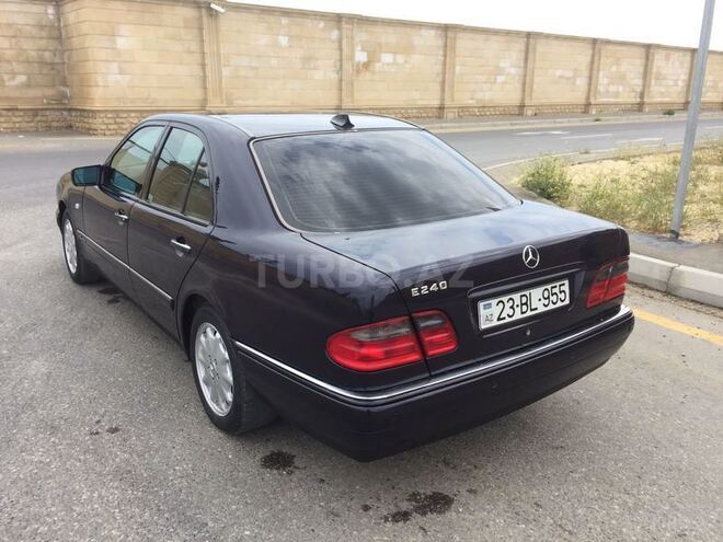 Mercedes E 240 1997, 283,000 km - 2.4 l - Bakı