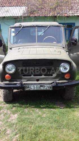 UAZ 469 1983, 120,000 km - 2.4 l - Lerik