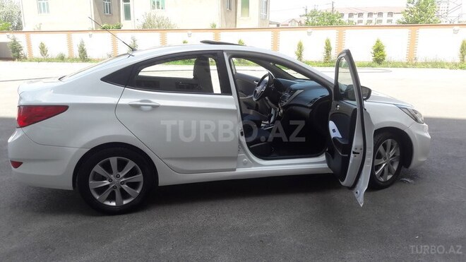 Hyundai Accent 2012, 114,420 km - 1.6 л - Bakı