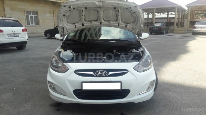Hyundai Accent 2012, 114,420 km - 1.6 л - Bakı