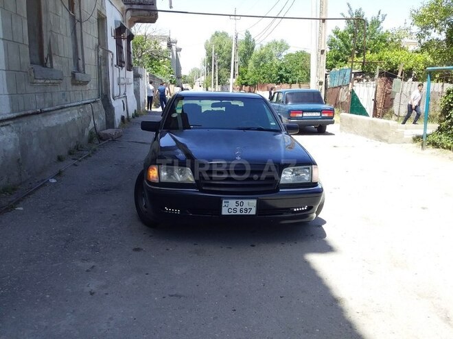 Mercedes C 240 1997, 325,000 km - 2.4 l - Sumqayıt