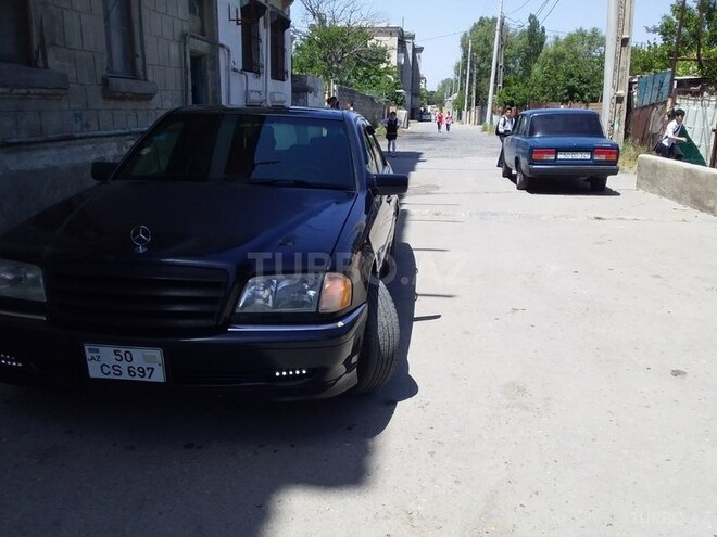 Mercedes C 240 1997, 325,000 km - 2.4 l - Sumqayıt