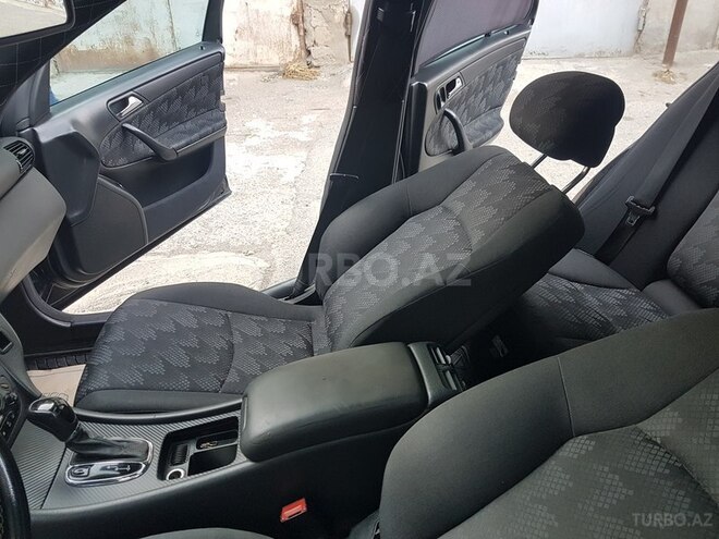 Mercedes C 240 2000, 258,000 km - 2.6 л - Bakı