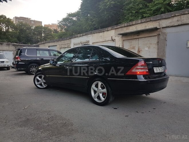 Mercedes C 240 2000, 258,000 km - 2.6 л - Bakı