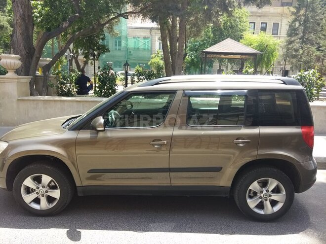 Skoda Yeti 2012, 226,000 km - 0.1 l - Bakı