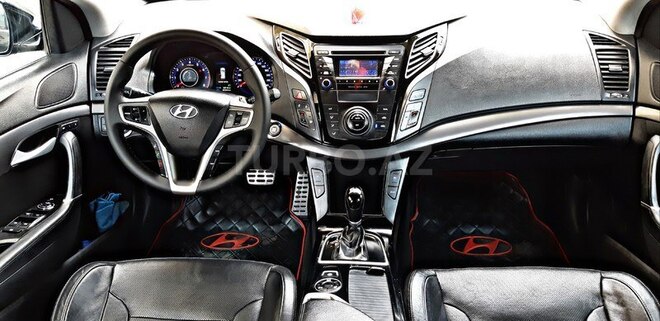 Hyundai i40 2012, 82,200 km - 2.0 l - Bakı
