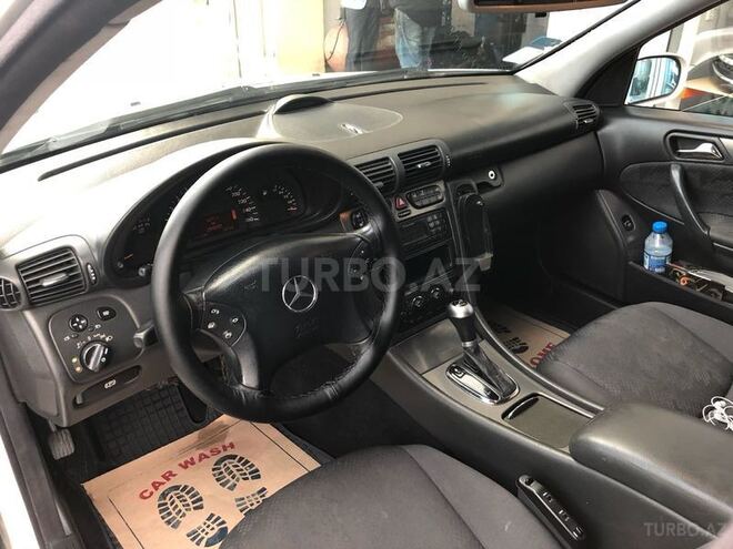 Mercedes C 230 2003, 284,000 km - 2.3 л - Bakı