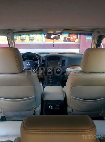 Mitsubishi Pajero 2007, 152,000 km - 3.0 l - Bakı