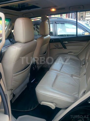 Mitsubishi Pajero 2007, 152,000 km - 3.0 l - Bakı