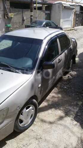 Mitsubishi Lancer 2002, 180,000 km - 1.3 л - Xırdalan