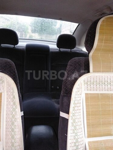 Opel Vectra 1996, 310,080 km - 1.6 l - Quba