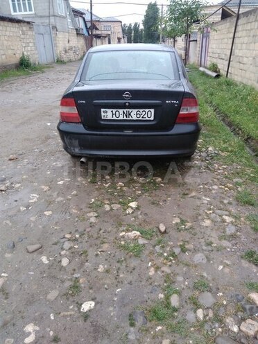 Opel Vectra 1996, 310,080 km - 1.6 l - Quba