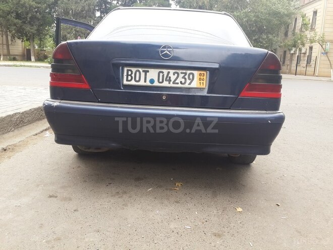 Mercedes C 220 1999, 443,543 km - 2.2 л - Saatlı