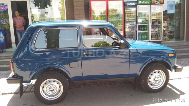LADA (VAZ) Niva 2015, 24,500 km - 1.7 l - Göyçay