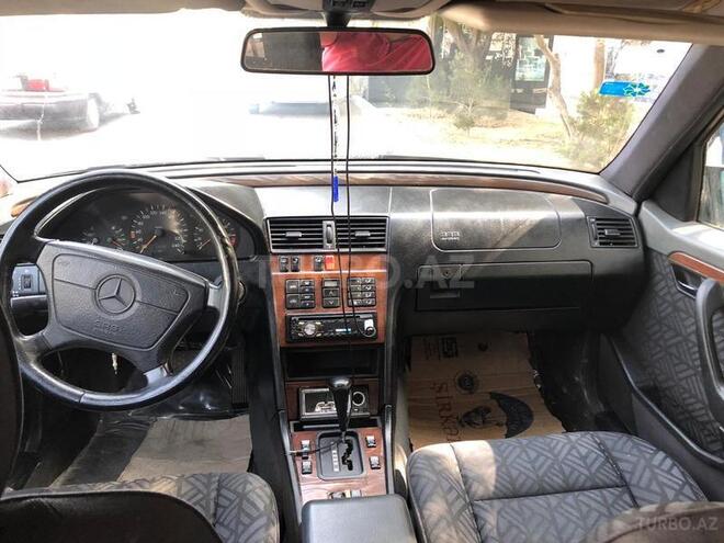 Mercedes C 220 1994, 300,000 km - 2.2 l - Bakı