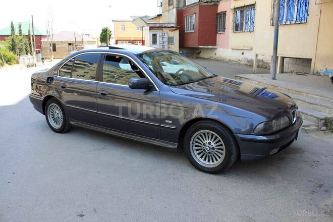 BMW 528 1997, 265,000 km - 2.8 l - Bakı