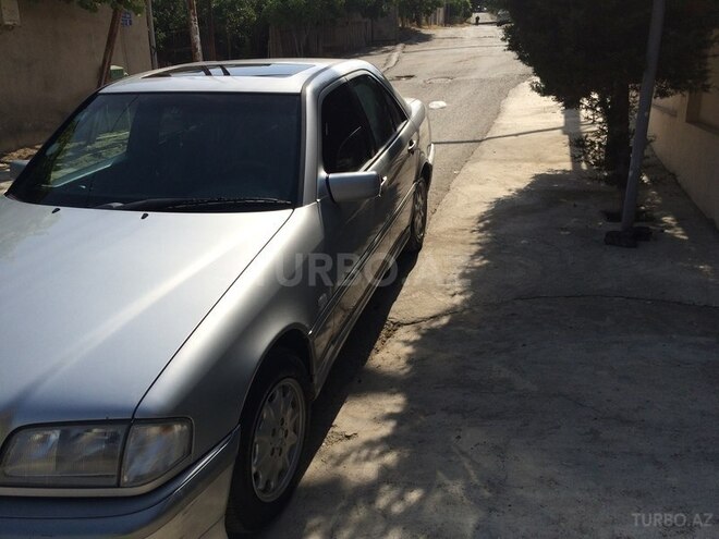 Mercedes C 200 1998, 239,000 km - 2.0 l - Bakı
