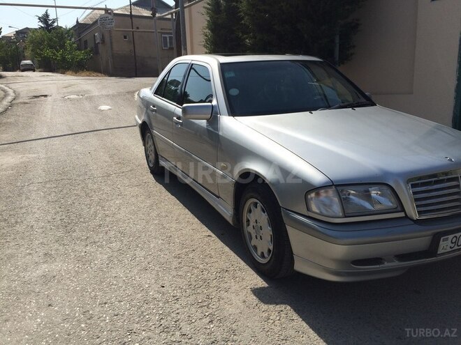 Mercedes C 200 1998, 239,000 km - 2.0 l - Bakı