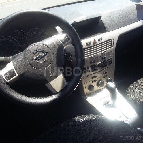 Opel Astra 2007, 199,000 km - 1.9 l - Bakı