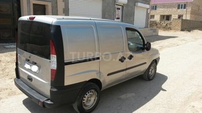 Fiat Doblo 2004, 223,800 km - 1.9 l - Bakı
