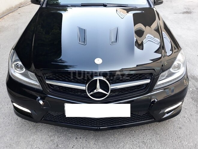 Mercedes C 250 2012, 81,000 km - 1.8 l - Bakı