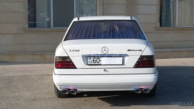 Mercedes E 200 1993, 285,000 km - 2.0 l - Bakı
