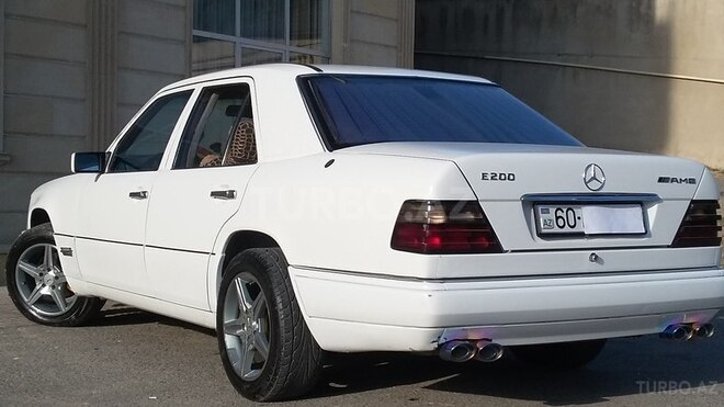 Mercedes E 200 1993, 285,000 km - 2.0 l - Bakı