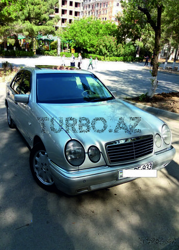 Mercedes E 300 1998, 320,000 km - 3.0 l - Sumqayıt
