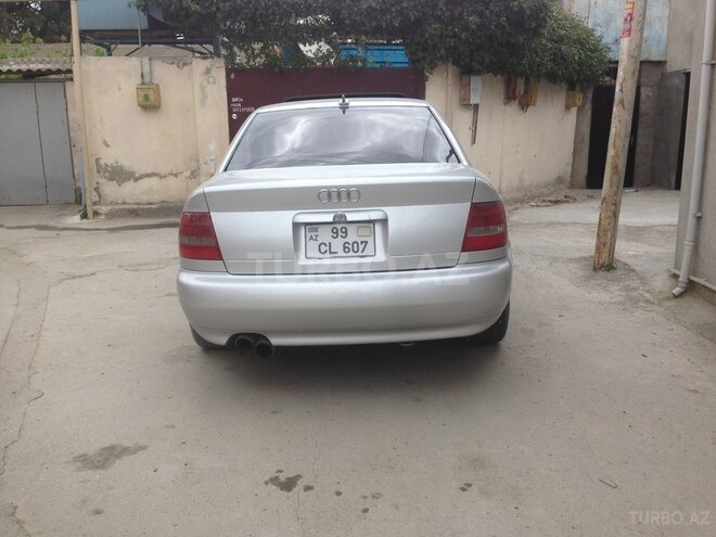 Audi A4 2000, 234,000 km - 1.8 l - Bakı