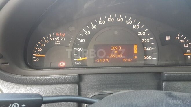 Mercedes C 200 2001, 292,000 km - 2.0 l - Gəncə