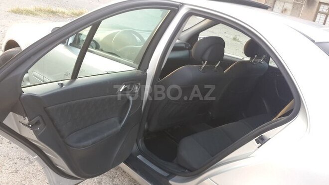 Mercedes C 200 2001, 292,000 km - 2.0 l - Gəncə