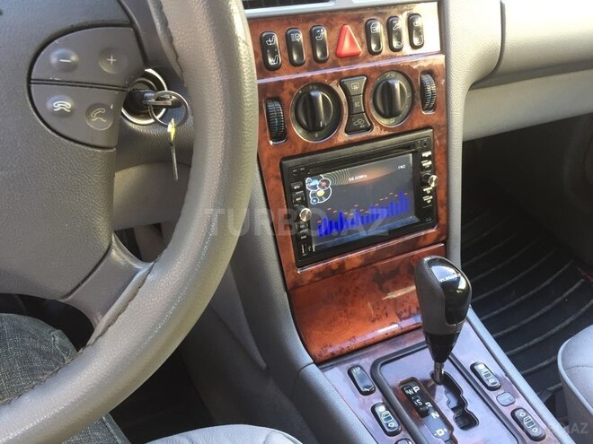 Mercedes E 240 2000, 276,778 km - 2.6 л - Bakı