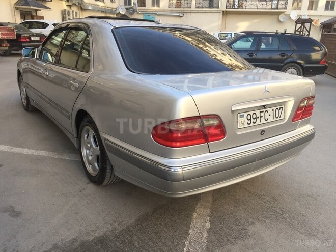 Mercedes E 240 2000, 276,778 km - 2.6 л - Bakı