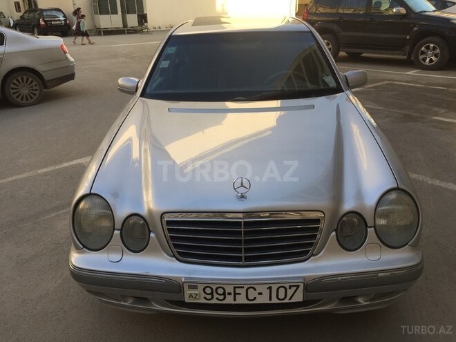 Mercedes E 240 2000, 276,778 km - 2.6 л - Bakı