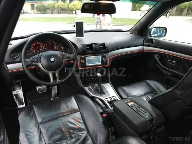BMW 523 1997, 244,000 km - 2.5 l - Bakı