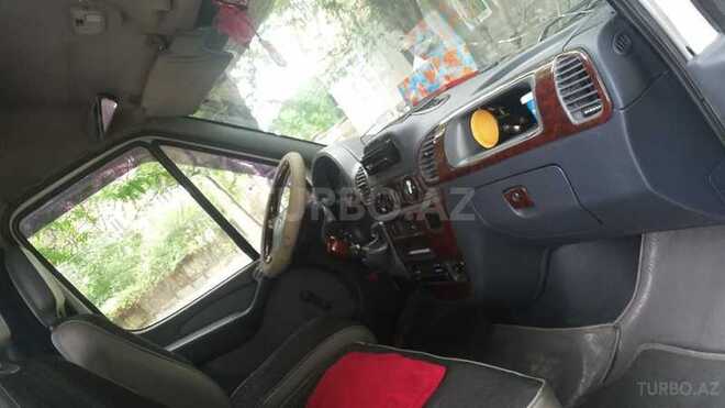 Mercedes Sprinter 313 2004, 3,334,701 km - 2.2 л - Yevlax