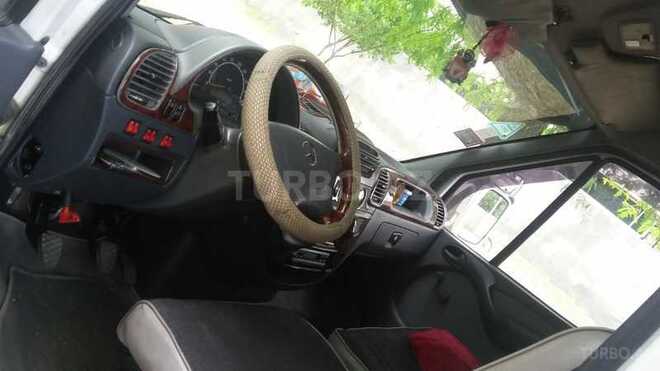 Mercedes Sprinter 313 2004, 3,334,701 km - 2.2 л - Yevlax