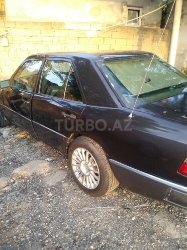 Mercedes E 300 1991, 288,880 km - 3.0 л - Bakı