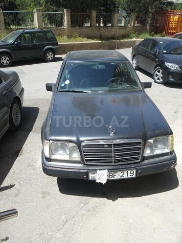 Mercedes E 300 1991, 288,880 km - 3.0 л - Bakı