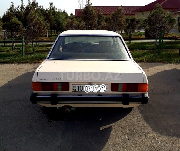 Ford  1984, 252,522 km - 2.0 l - Bakı