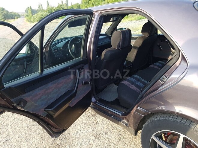 Mercedes C 180 1994, 124,545 km - 1.8 л - Şəmkir