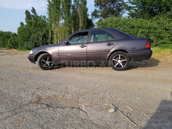 Mercedes C 180 1994, 124,545 km - 1.8 л - Şəmkir