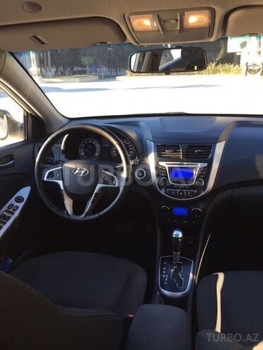 Hyundai Accent 2011, 108,000 km - 1.6 л - Bakı