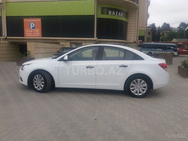 Chevrolet Cruze 2010, 175,000 km - 1.6 l - Bakı