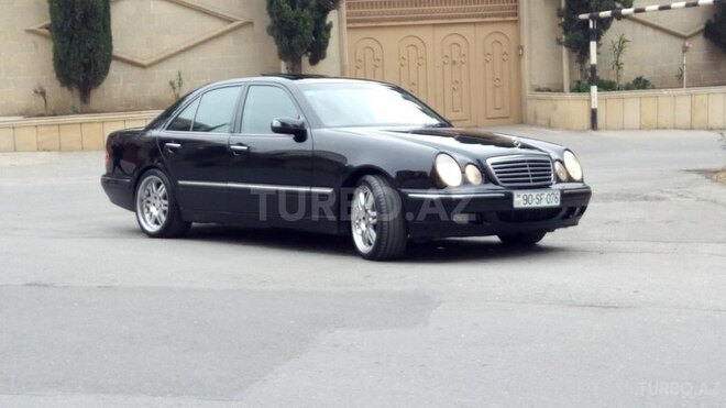 Mercedes E 320 2000, 278,320 km - 3.2 l - Bakı