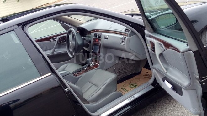 Mercedes E 320 2000, 278,320 km - 3.2 l - Bakı