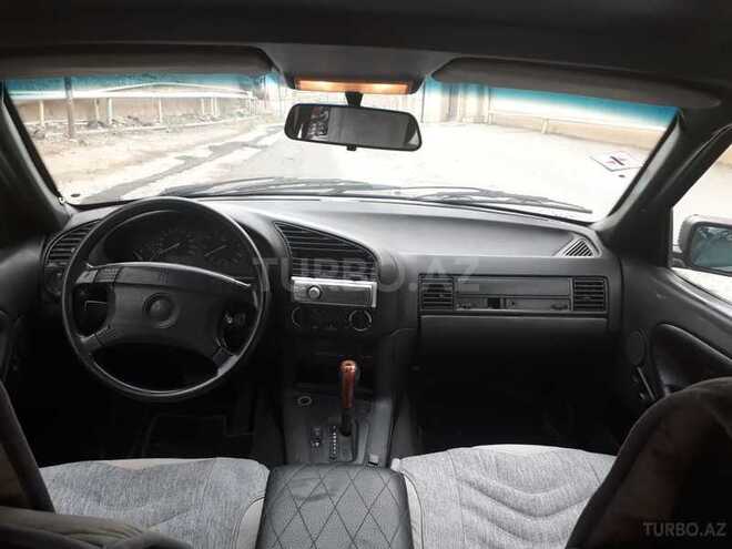 BMW 218 1993, 239,000 km - 1.8 l - Bakı