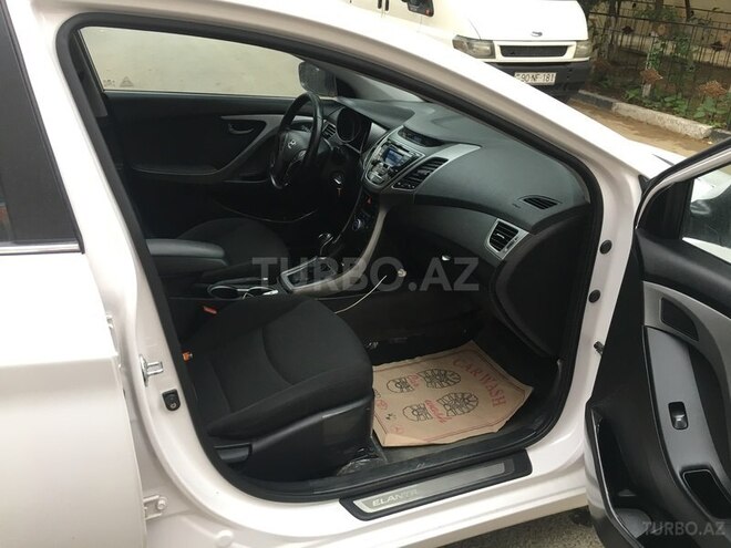 Hyundai Elantra 2014, 82,300 km - 1.8 l - Bakı